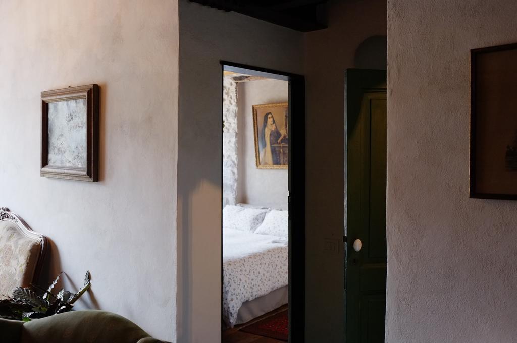 La Terrazza Di Vico Olivi B&B Ventimiglia Cameră foto